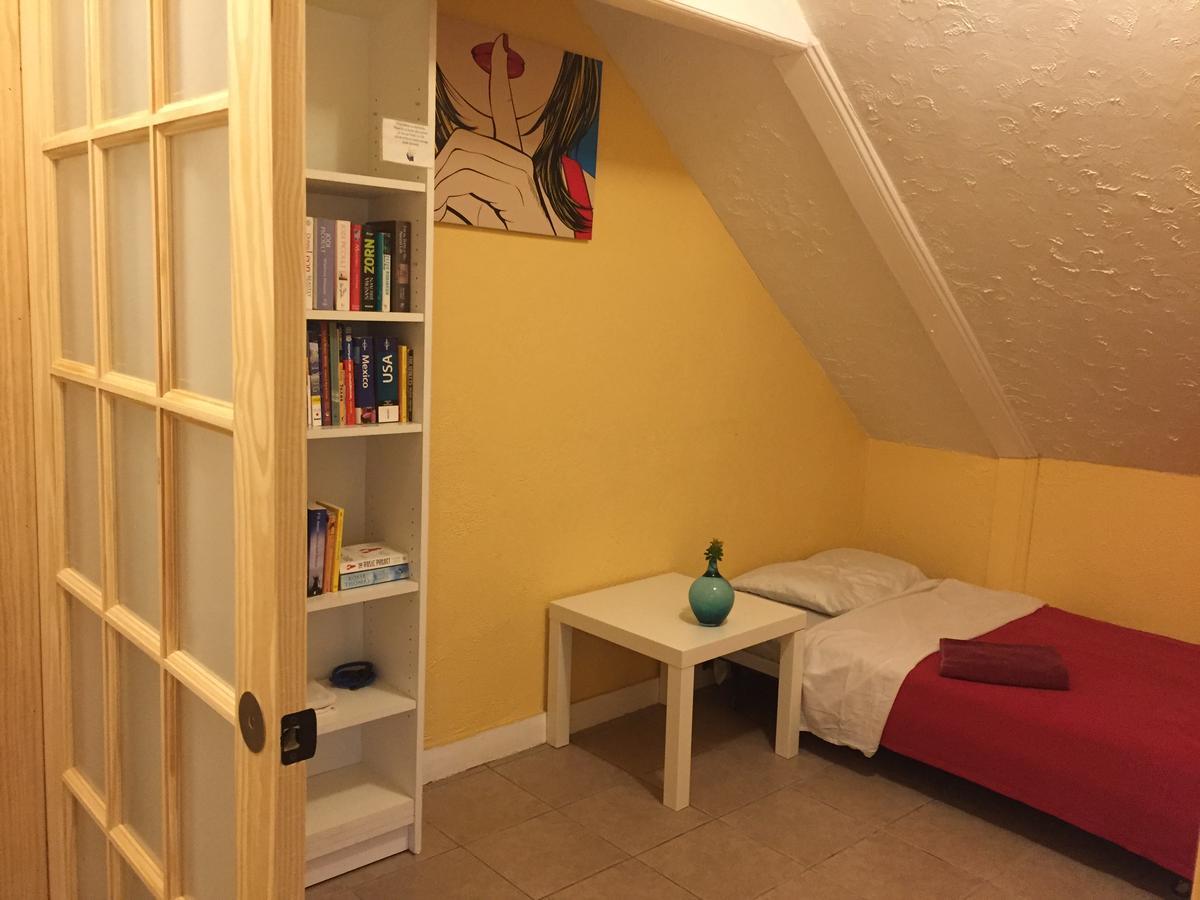 Providence Hostel & Guest House 외부 사진